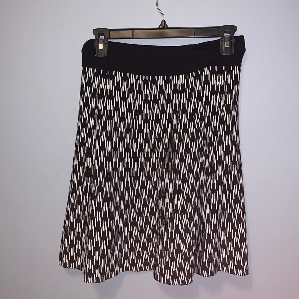 Patterned skater skirt